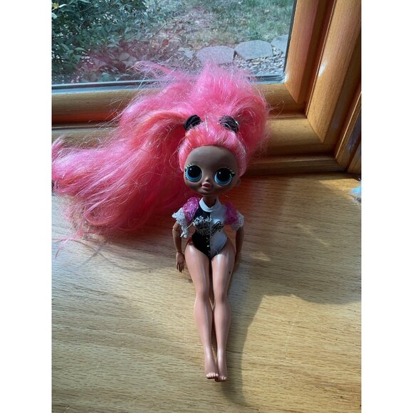 LOL Surprise OMG Fashion Dolls Lot Of 4 with Outfits Articulated - Picture 2 of 12